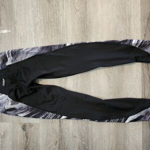 K-DEER Black and Gray Joggers Sweatpants